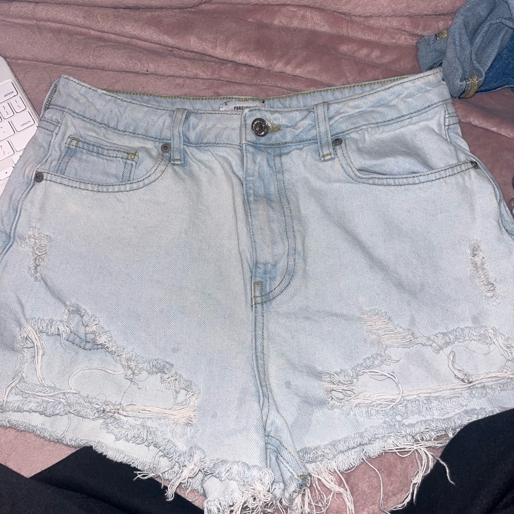 Forever 21 Light Wash Frayed Jean Shorts